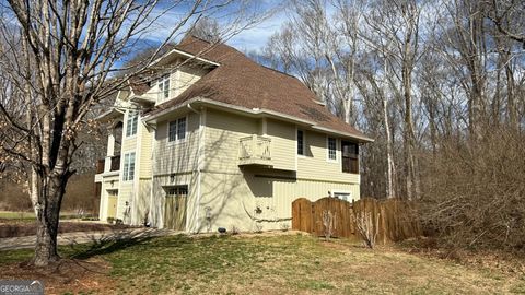 A home in Clarkesville