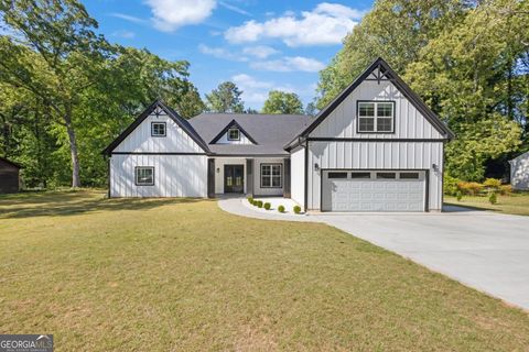 81 Hager DR Riverdale GA 30274