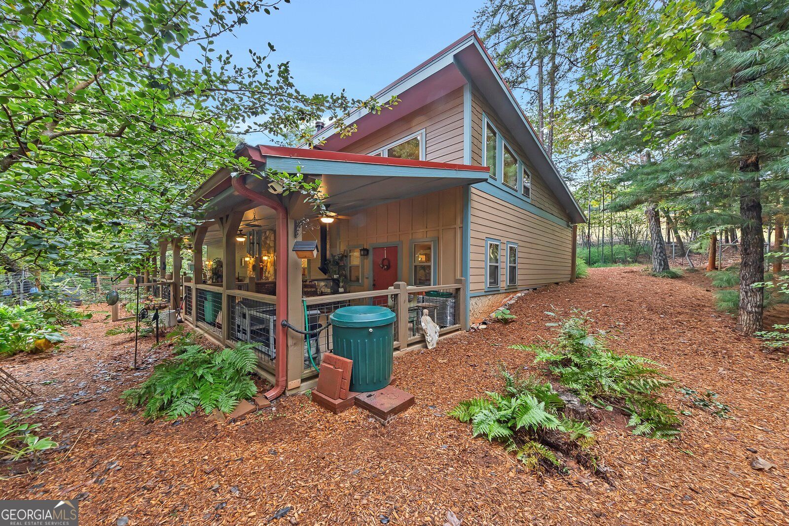 185 Sassafras DR