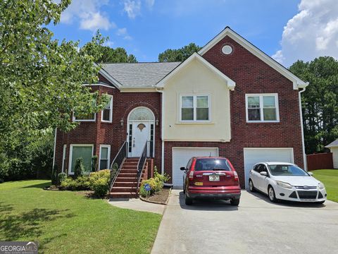 Photo of 2720 Meadow Gate Way, Loganville, GA 30052 (MLS # 10562246)
