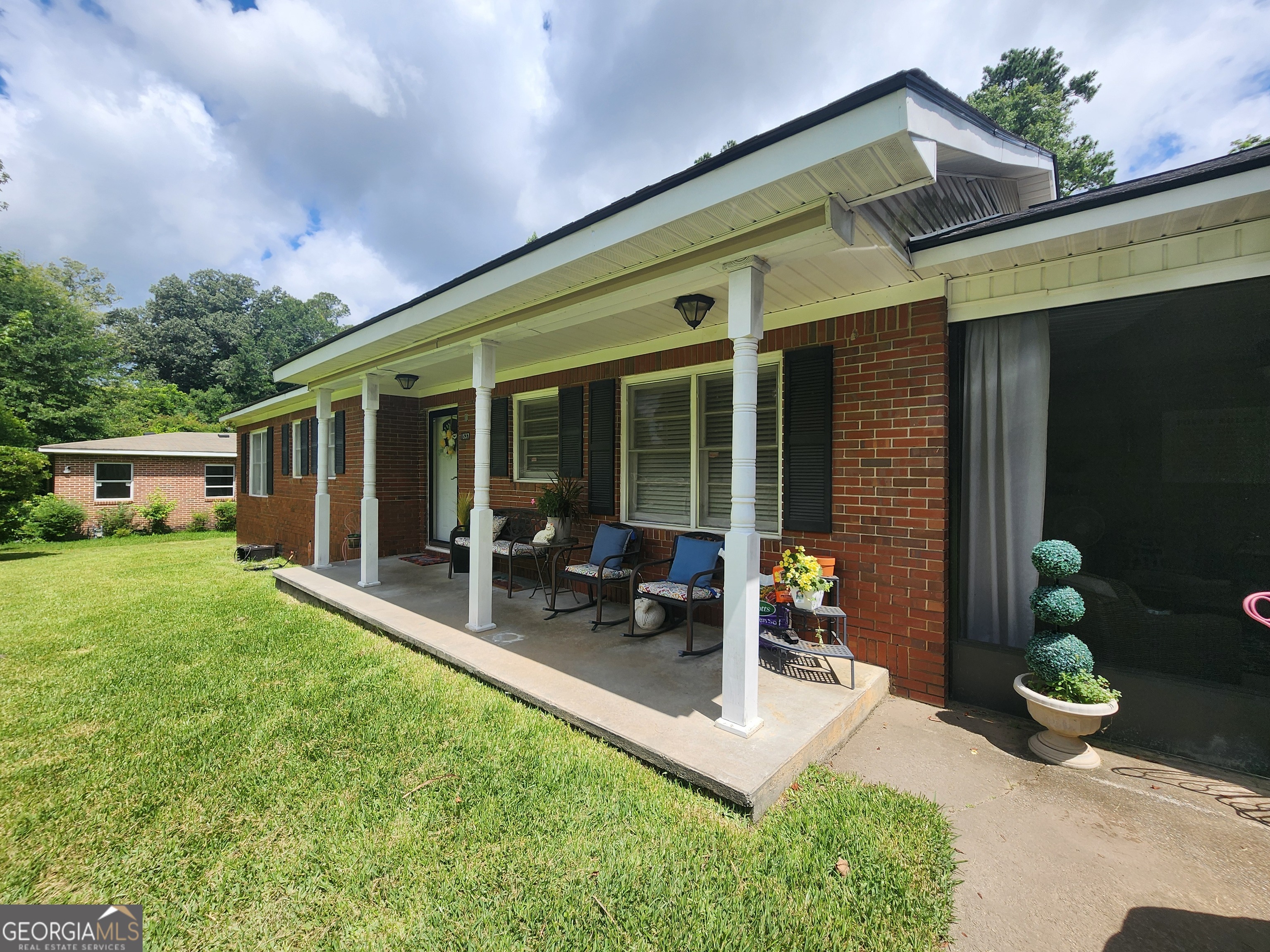 1537 Williamson RD