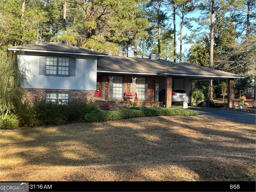 Photo of 140 Sandpiper Road, Cochran, GA 31014 (MLS # 10672266)