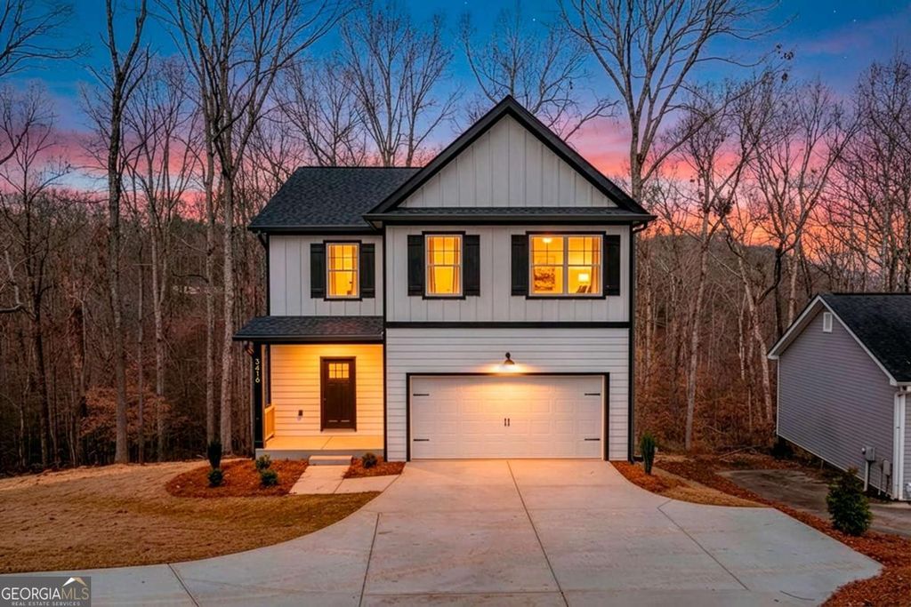 Photo of 3416 Rock Ridge Drive, Gainesville, GA 30506 (MLS # 10661940)