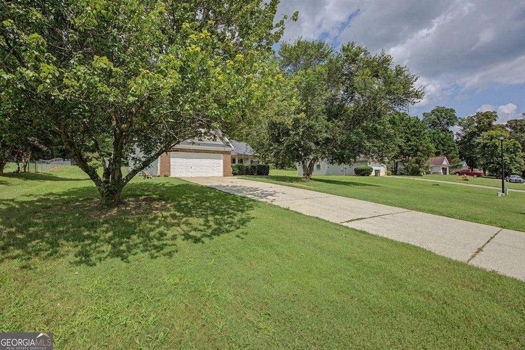 Photo of 1438 Solomon Drive, Winder, GA 30680 (MLS # 10813788)