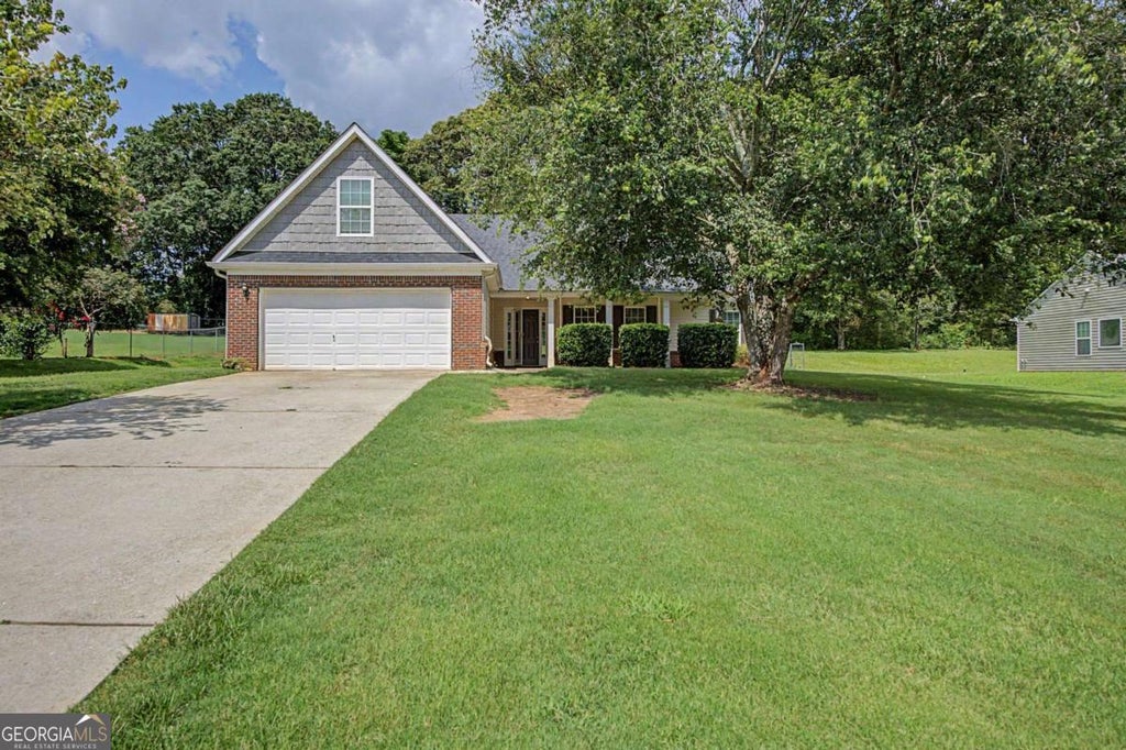 Photo of 1438 Solomon Drive, Winder, GA 30680 (MLS # 10813788)