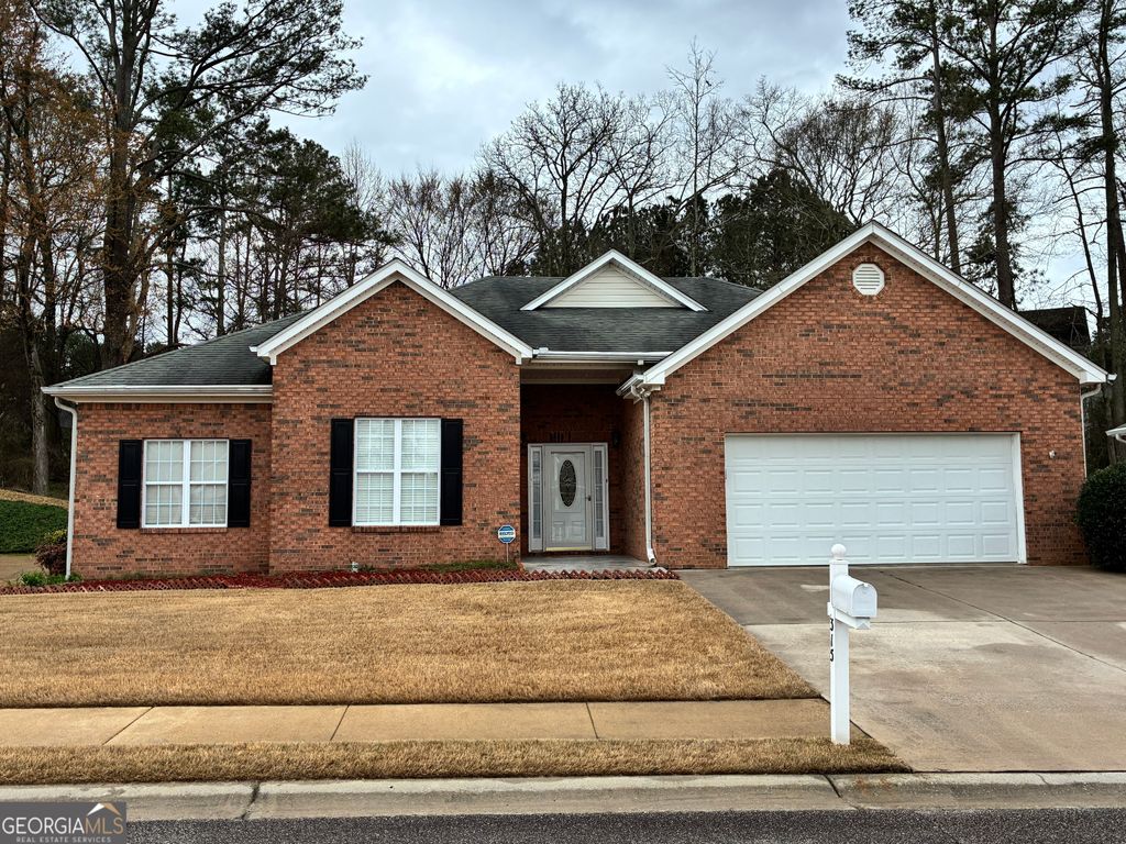 Photo of 315 Emily Park, Fayetteville, GA 30215 (MLS # 10707649)