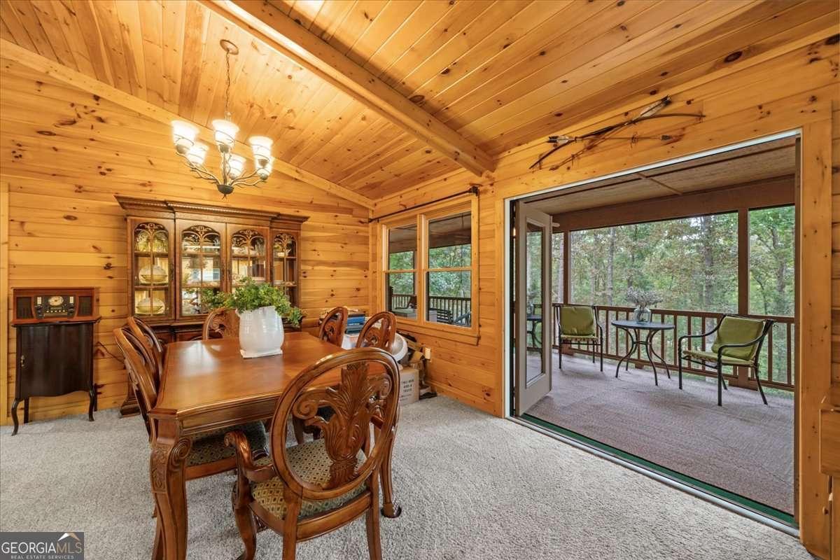 105 Oak View TRL