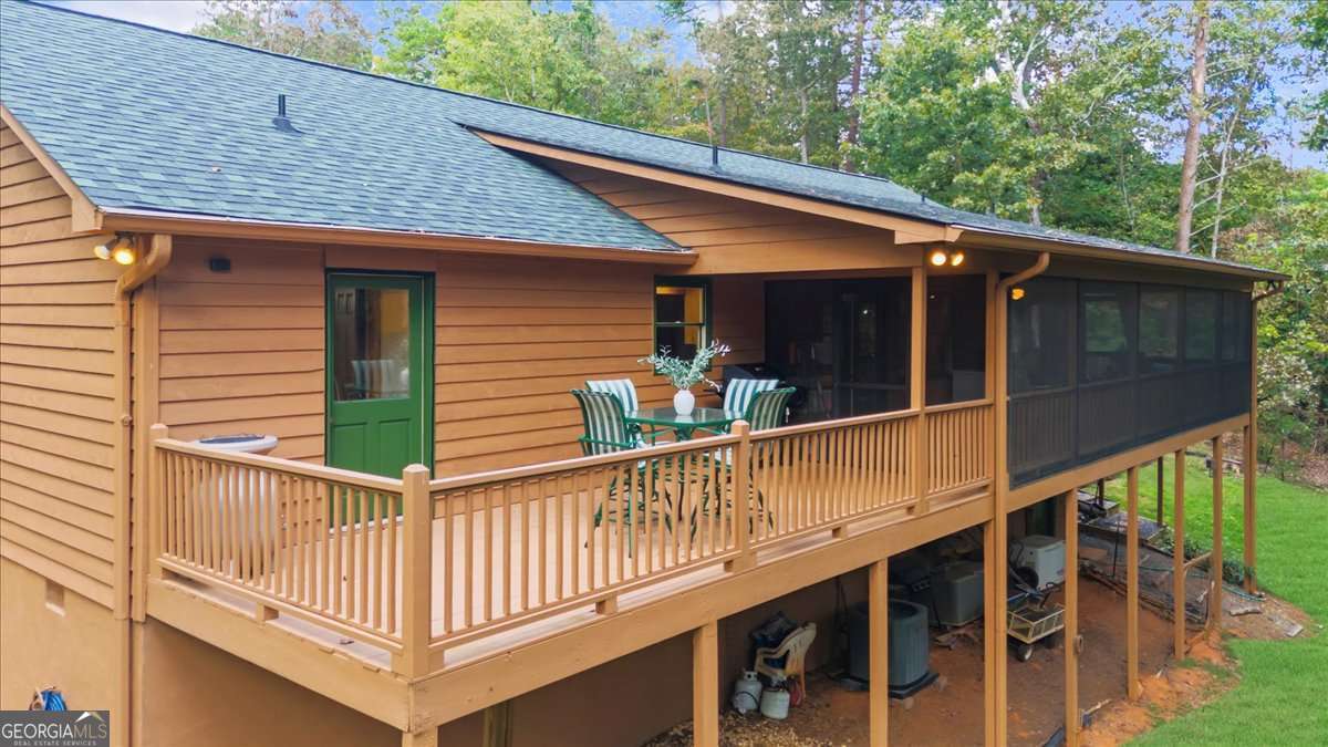 105 Oak View TRL