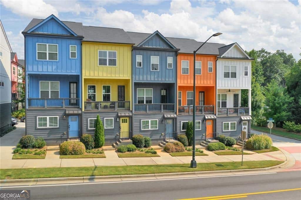 Photo of 2034 SE Bixby Byway Drive SE, Atlanta, GA 30317 (MLS # 10819608)