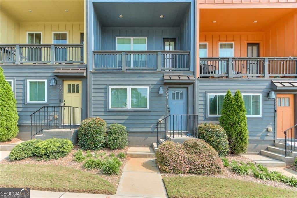 Photo of 2034 SE Bixby Byway Drive SE, Atlanta, GA 30317 (MLS # 10819608)