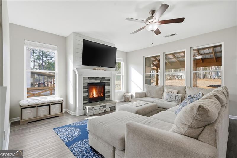 123 Georgia  Highway 211 SE