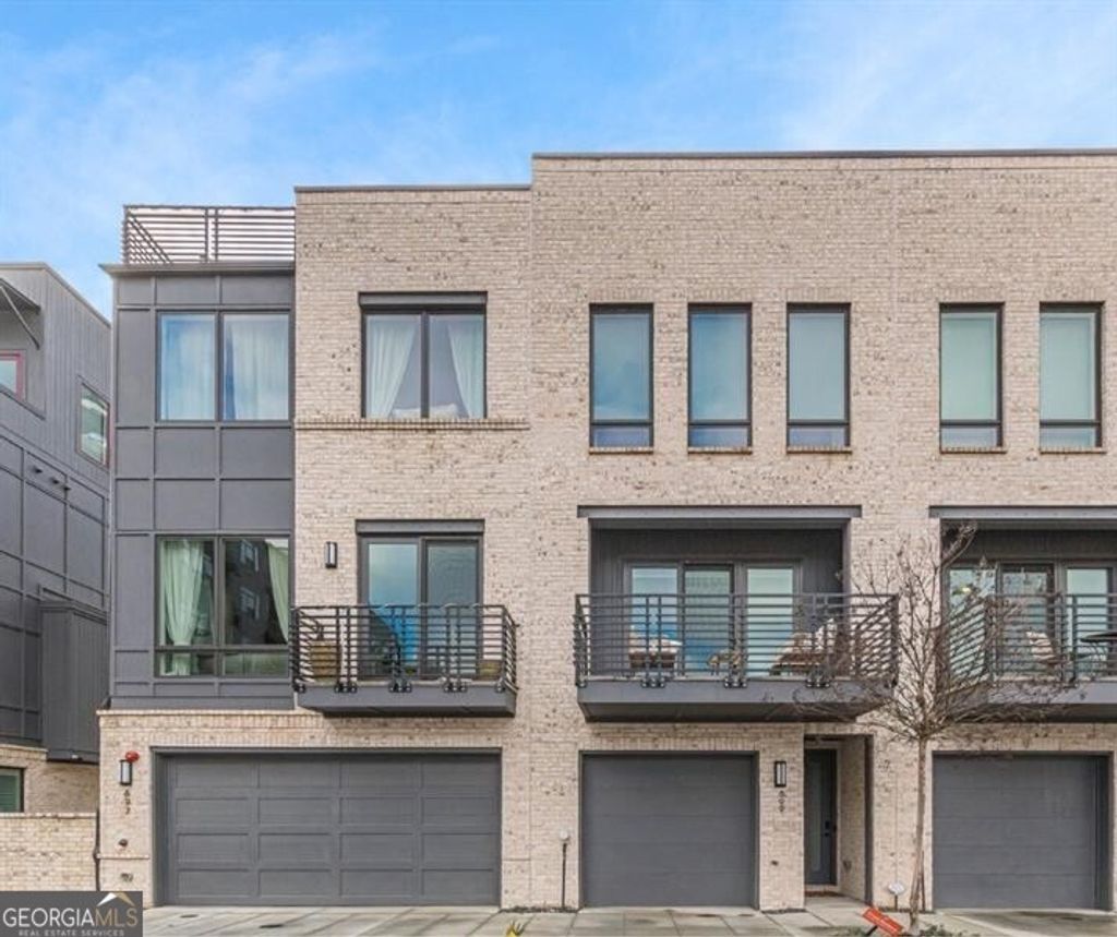 Photo of 699 Vidalia Lane NW, Atlanta, GA 30318 (MLS # 10719871)