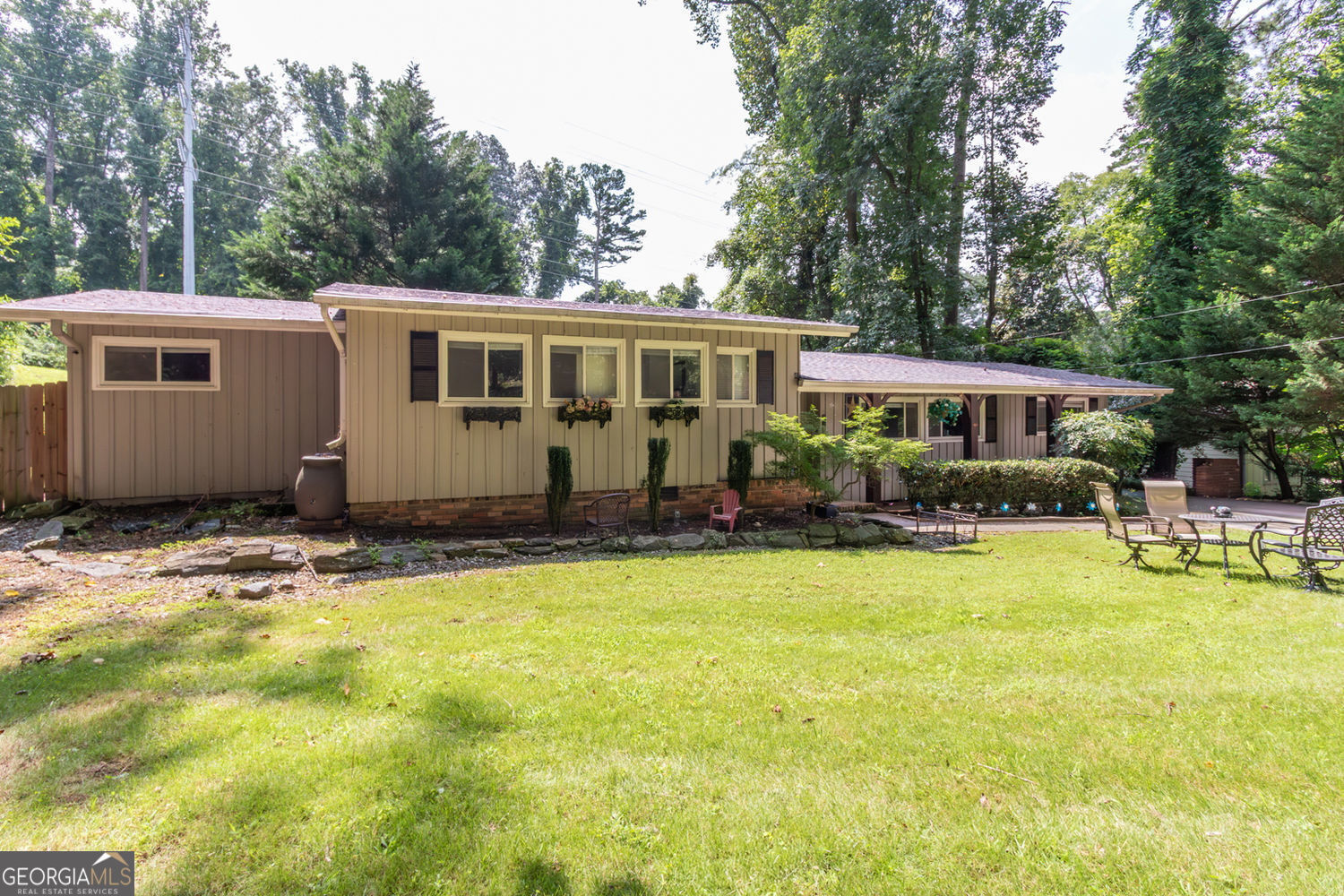 Atlanta, Georgia 30345, United States, 4 Bedrooms Bedrooms, ,2 BathroomsBathrooms,Residential,Active,195660