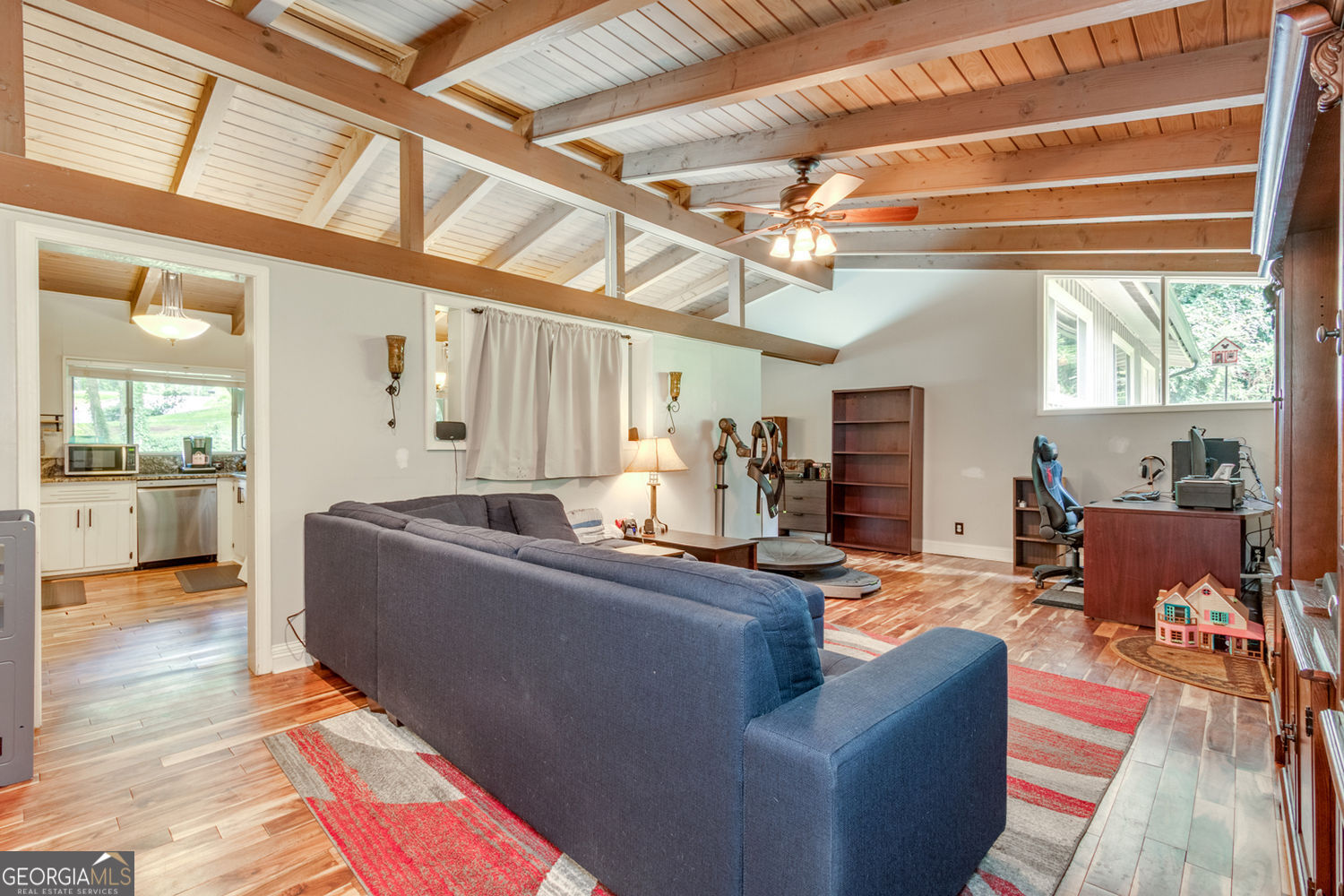 Atlanta, Georgia 30345, United States, 4 Bedrooms Bedrooms, ,2 BathroomsBathrooms,Residential,Active,195660