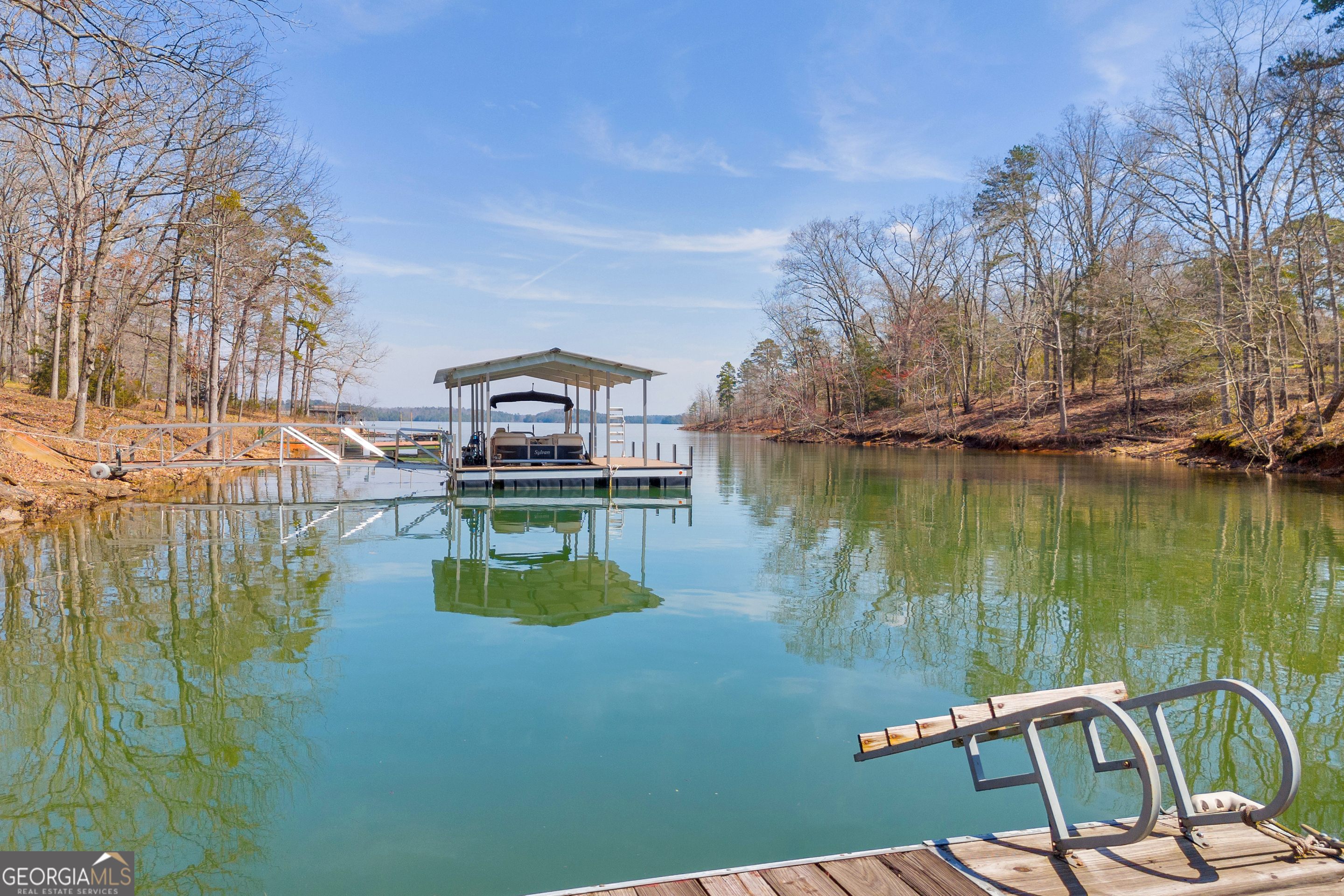 1696 Crawfords Ferry RD