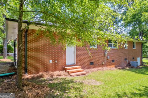 A home in Barnesville