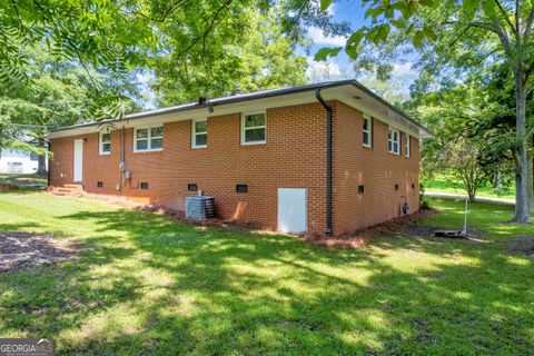 A home in Barnesville