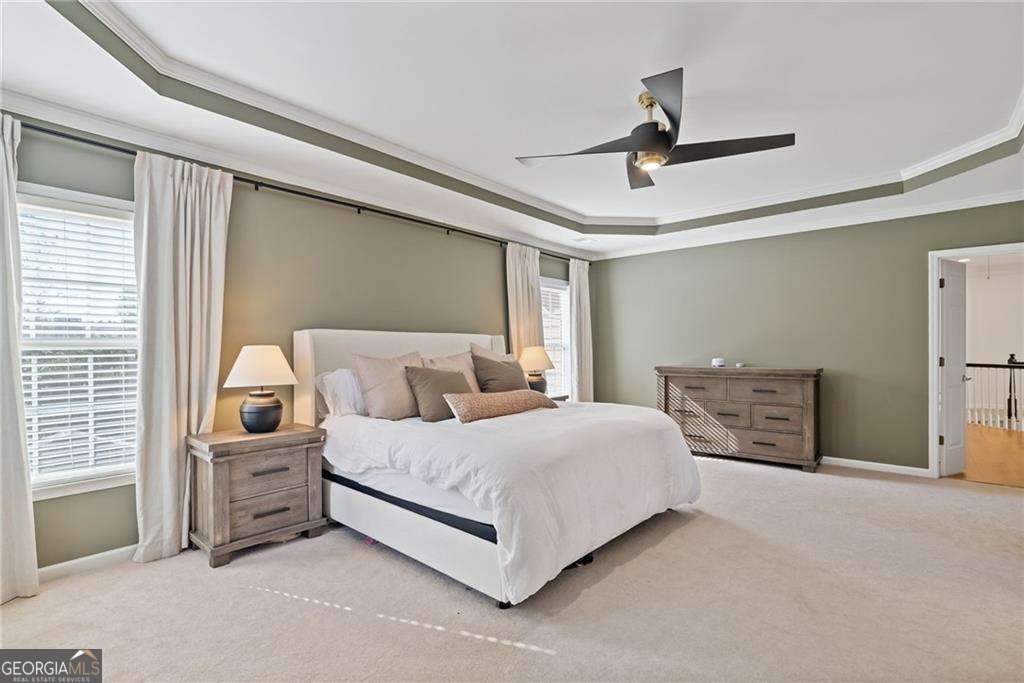 Lakefield Manor - Residential