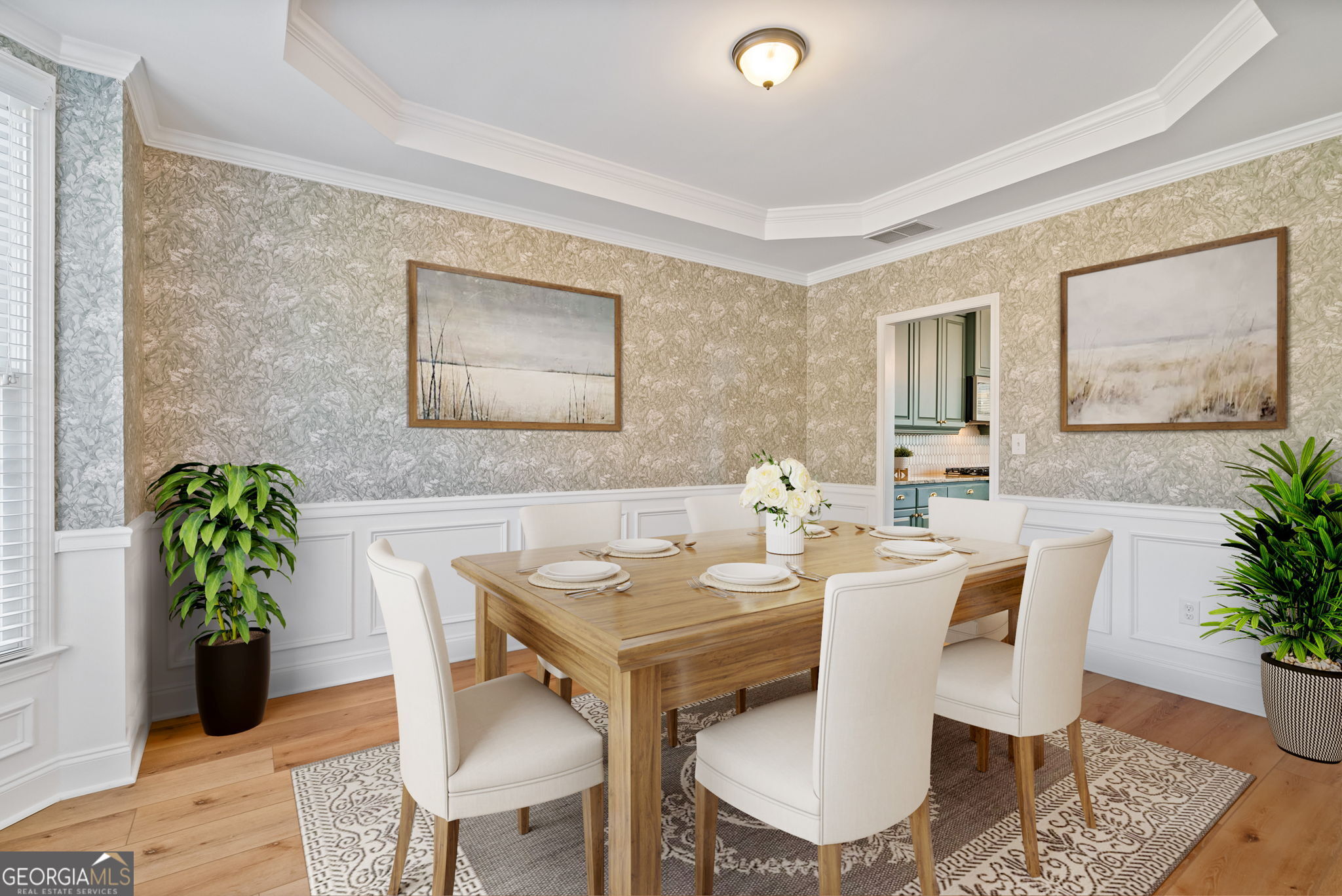 Lakefield Manor - Residential