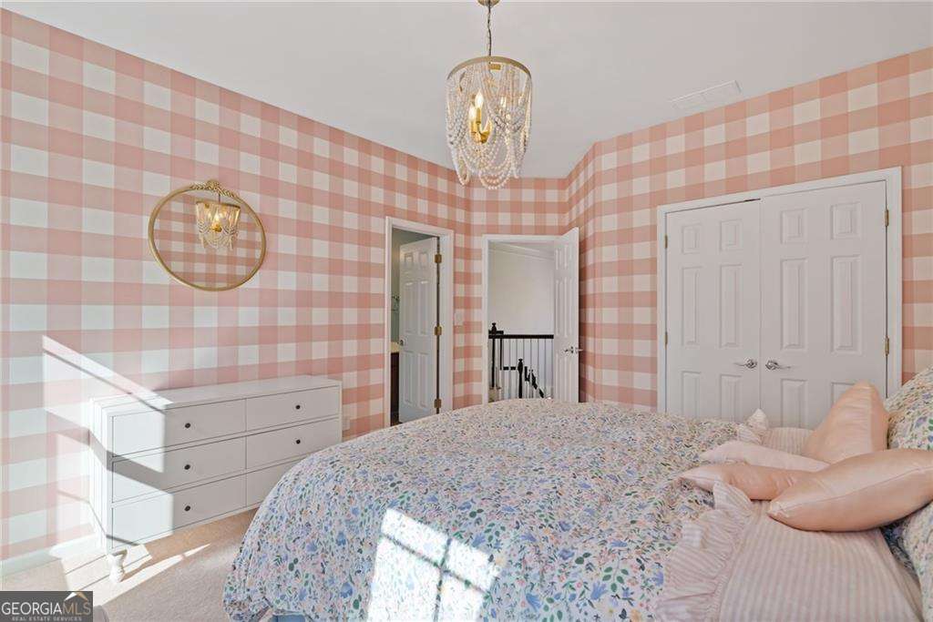 Lakefield Manor - Residential