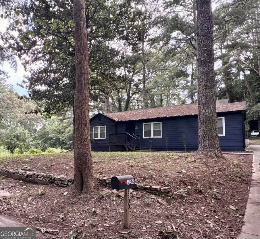 Photo of 1200 Gun Club Road NW, Atlanta, GA 30318 (MLS # 10821830)