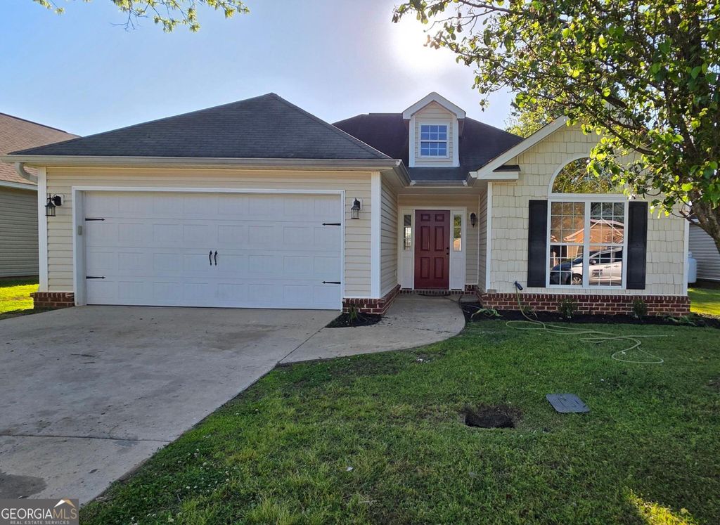 Photo of 410 Madison Place Parkway, Byron, GA 31008 (MLS # 10730045)