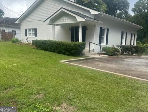 Photo of 927 S Hill Street, Griffin, GA 30224 (MLS # 10657991)