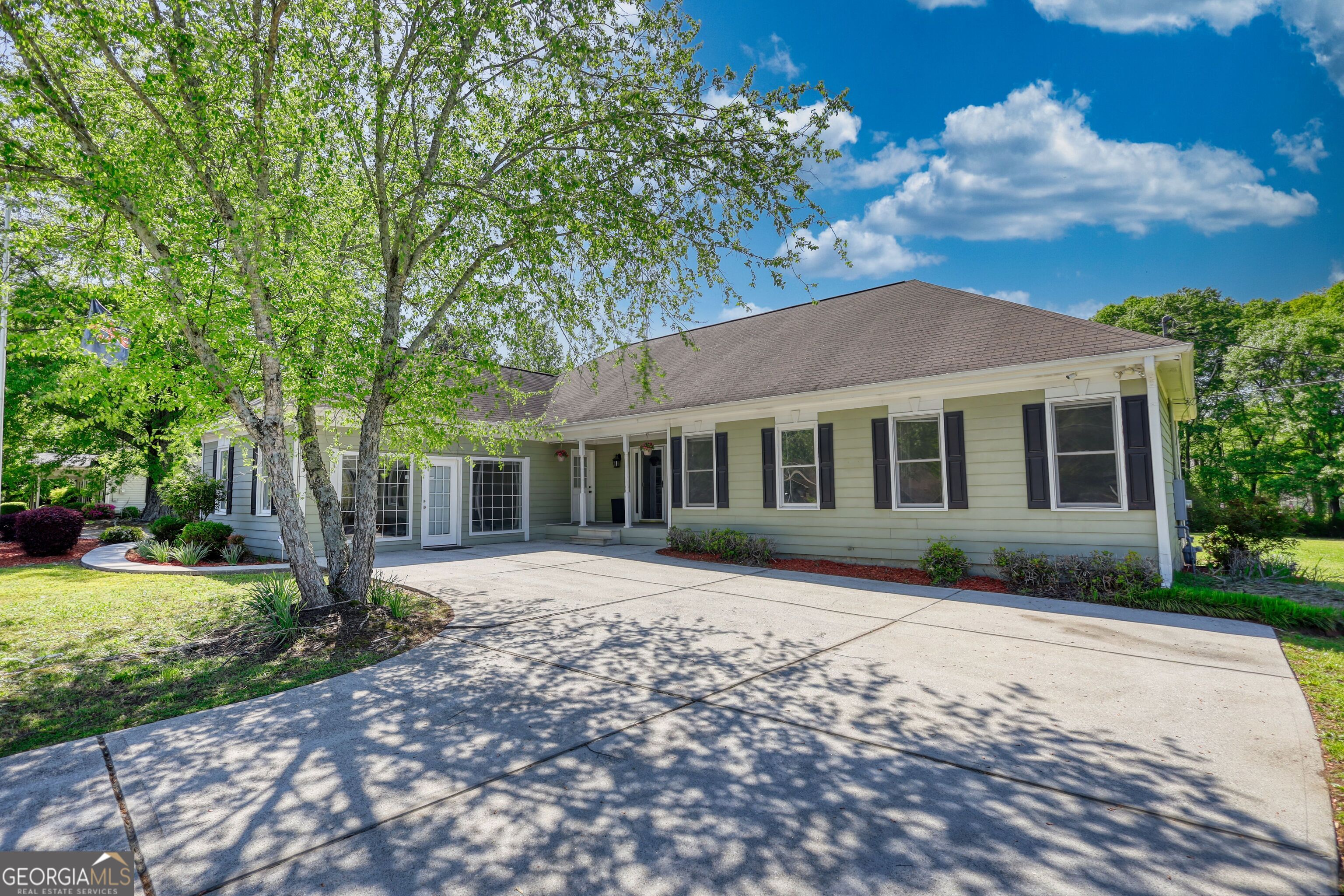 72 GRAYSON NEW HOPE RD