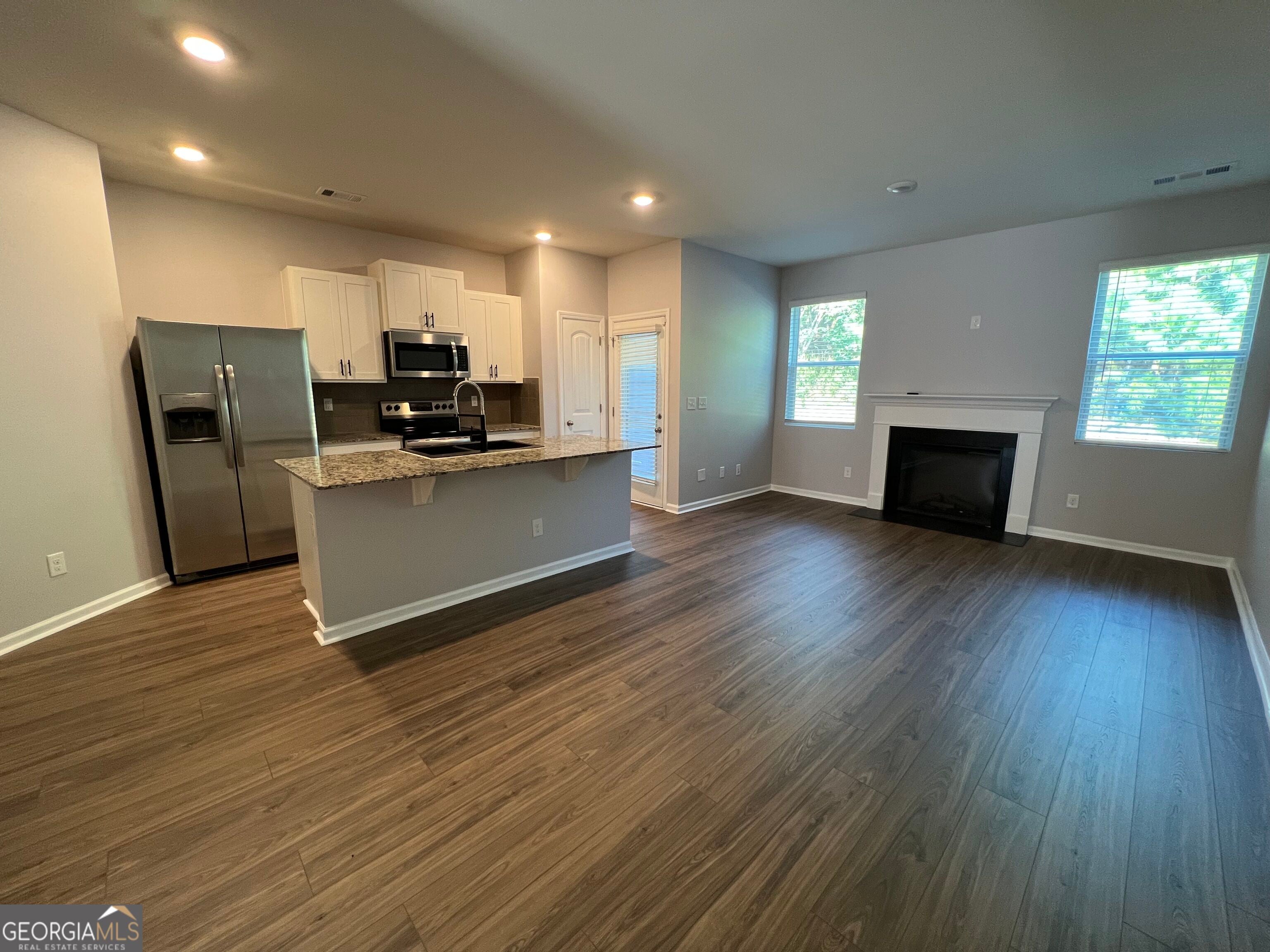 67 Chastain CIR