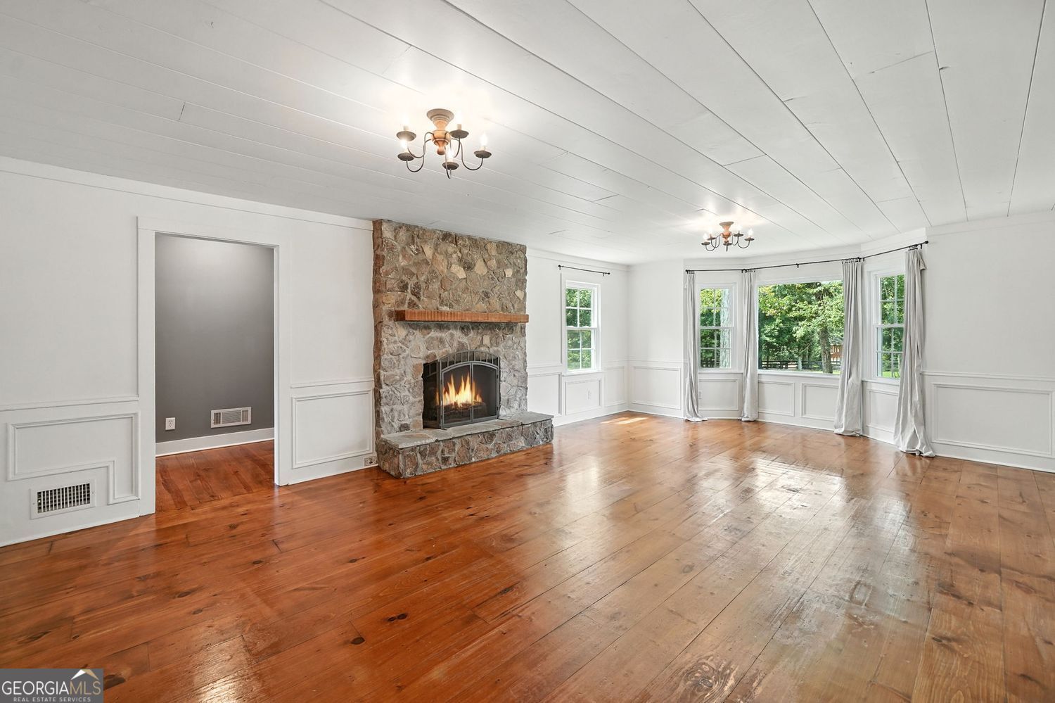 5 Acres - Residential