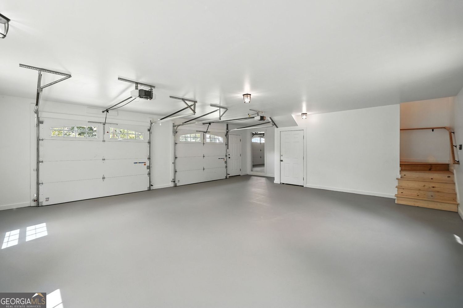 5 Acres - Residential