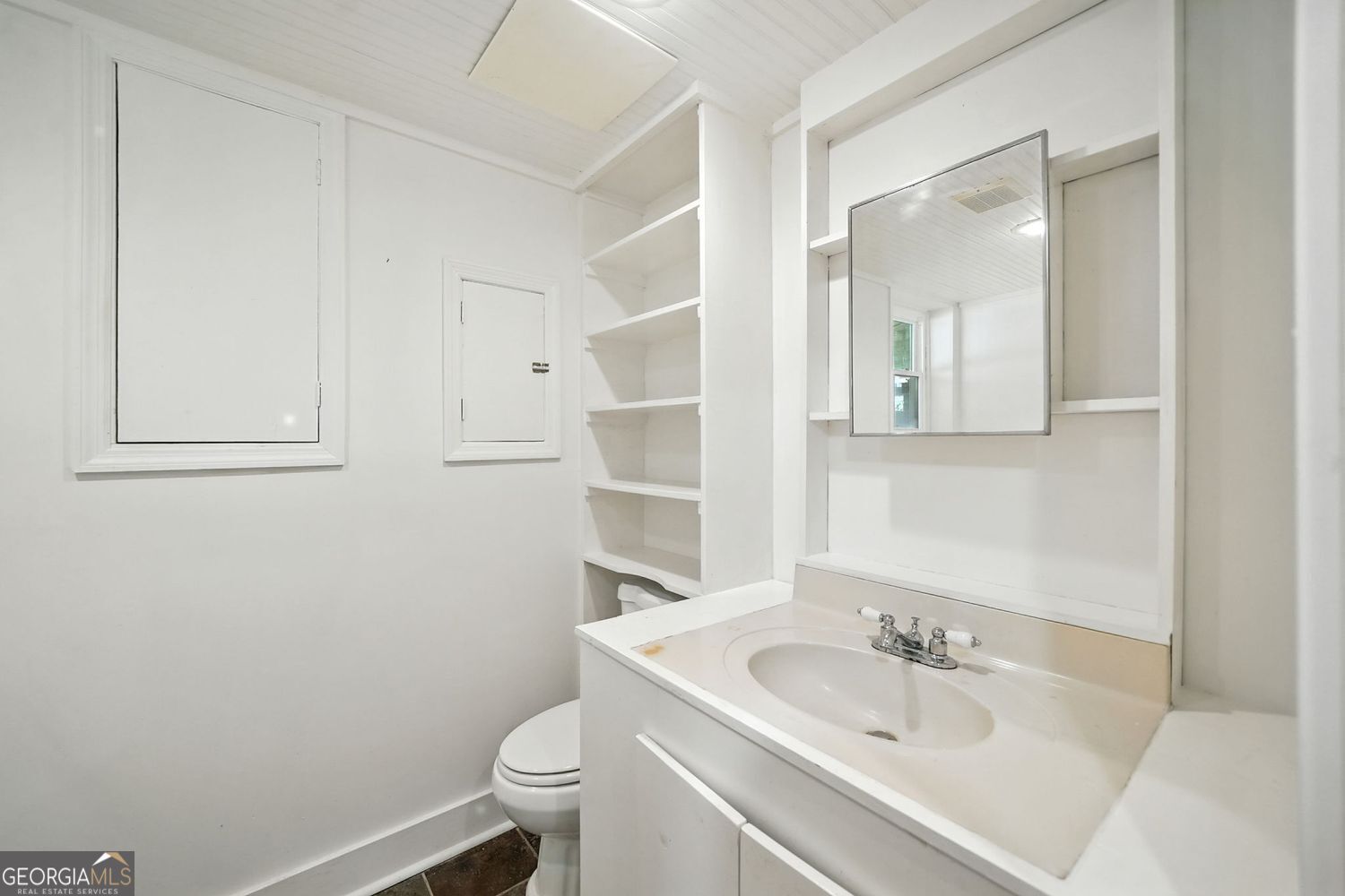 5 Acres - Residential