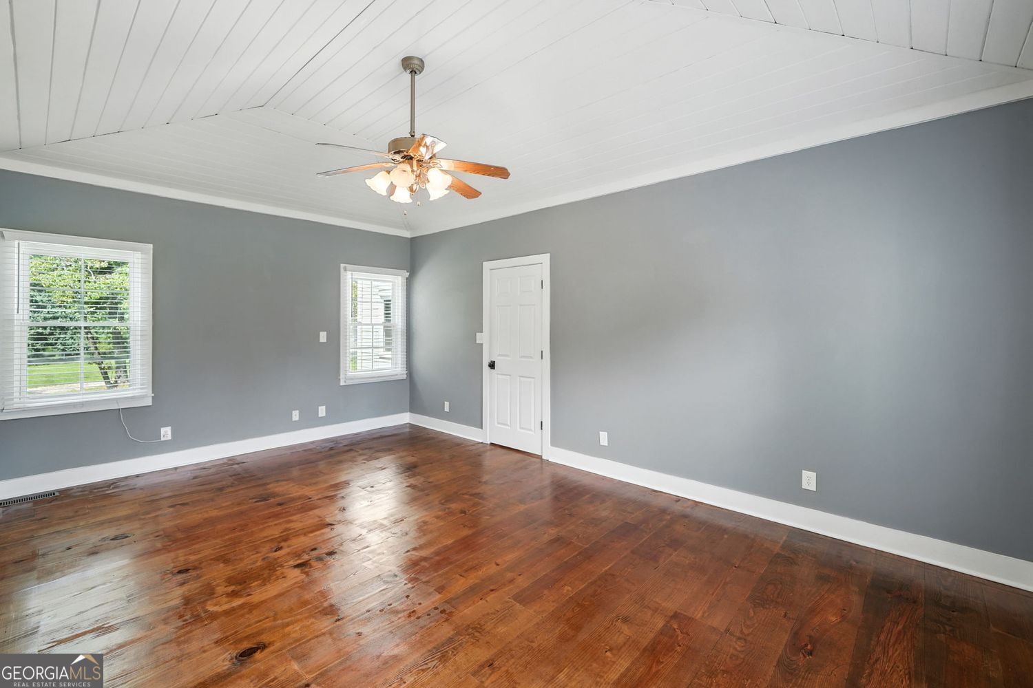 5 Acres - Residential