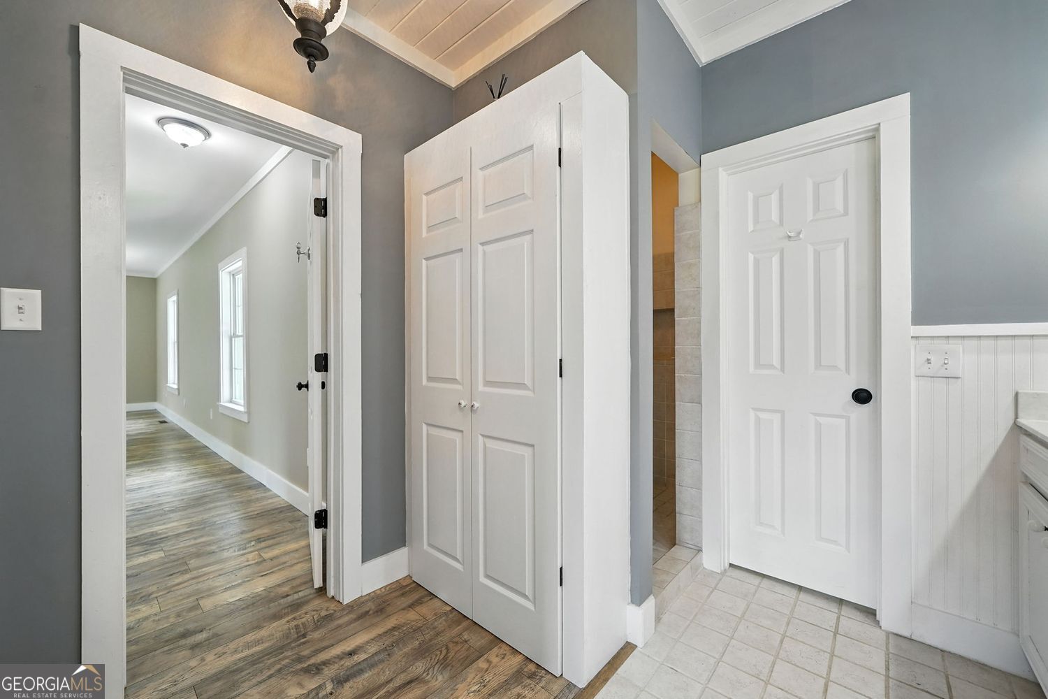 5 Acres - Residential