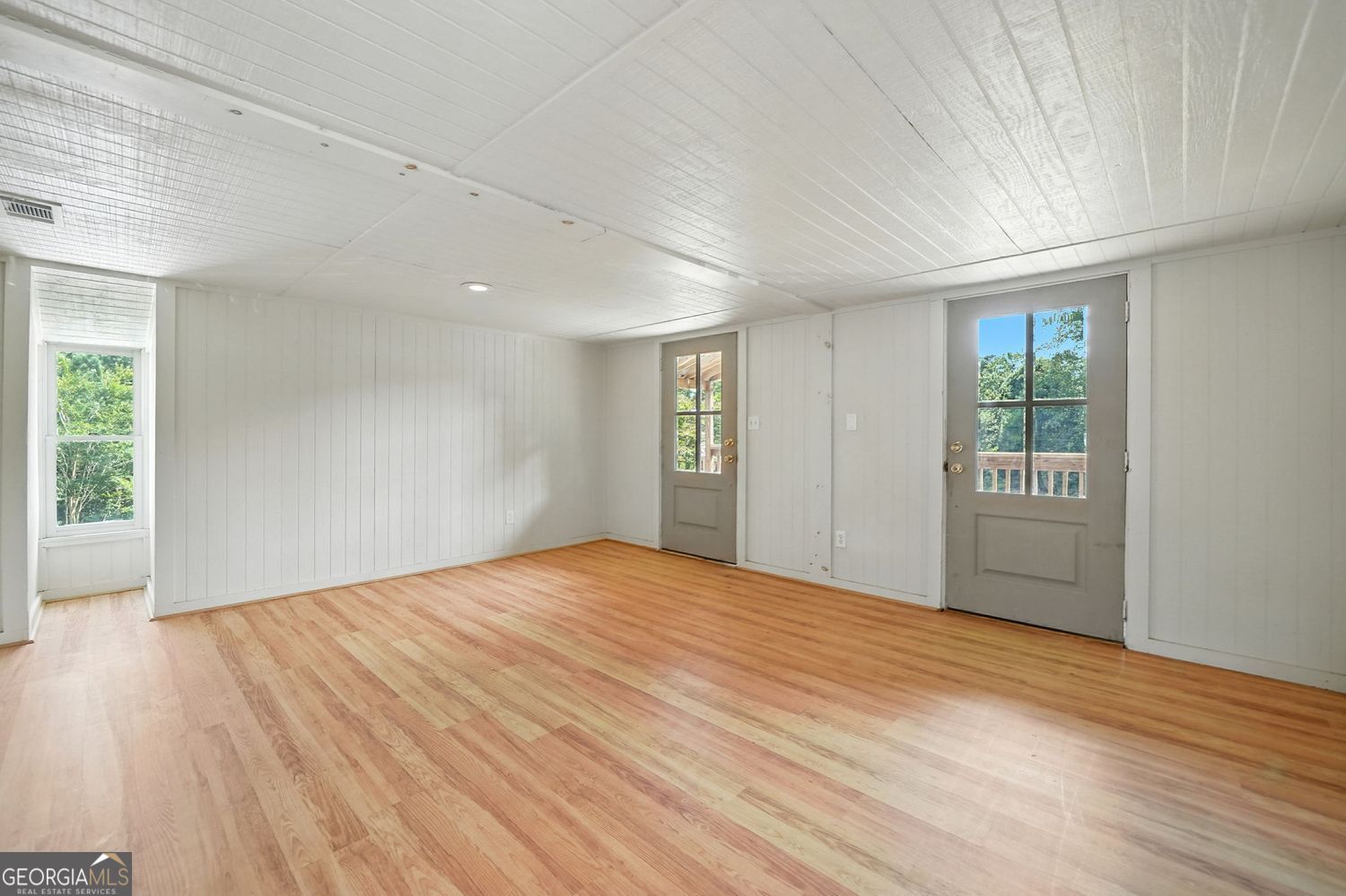 5 Acres - Residential