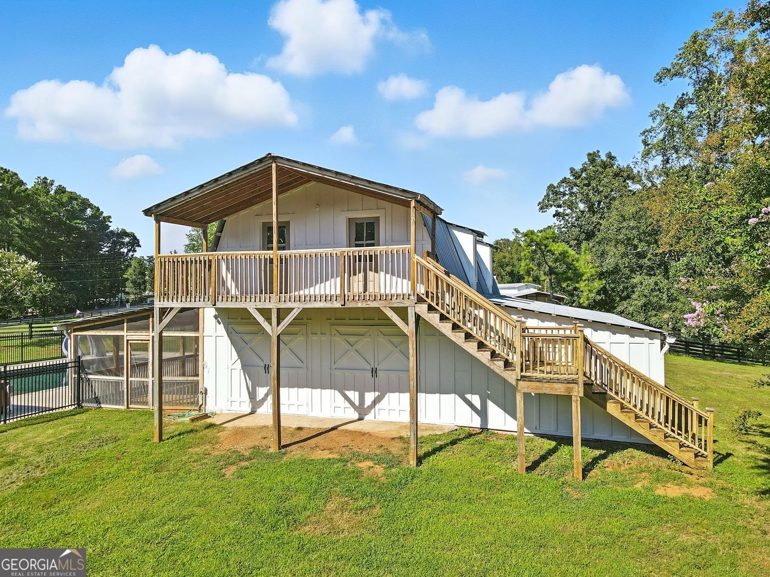 5 Acres - Residential