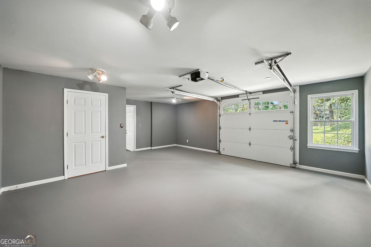 5 Acres - Residential