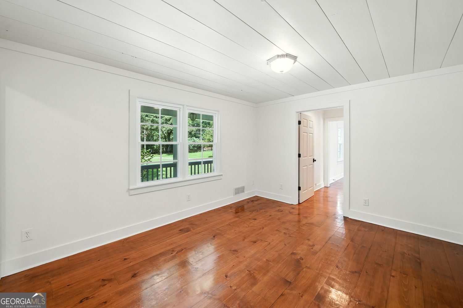 5 Acres - Residential