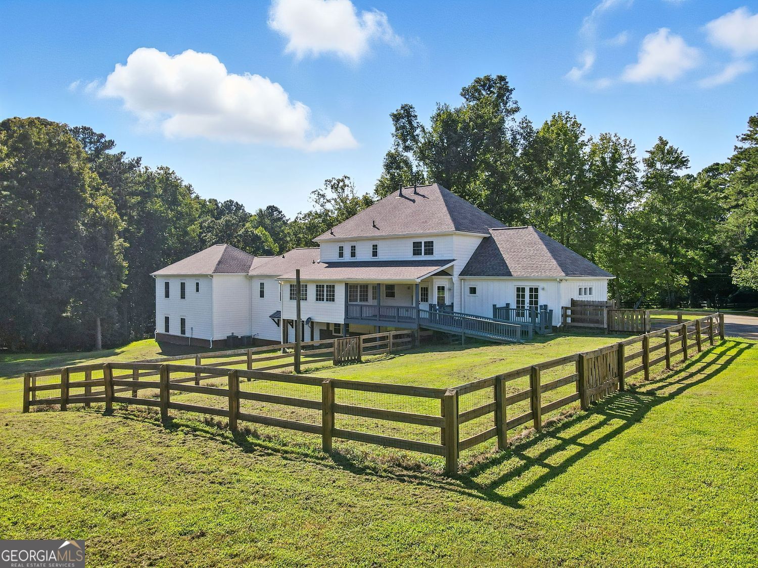 5 Acres - Residential