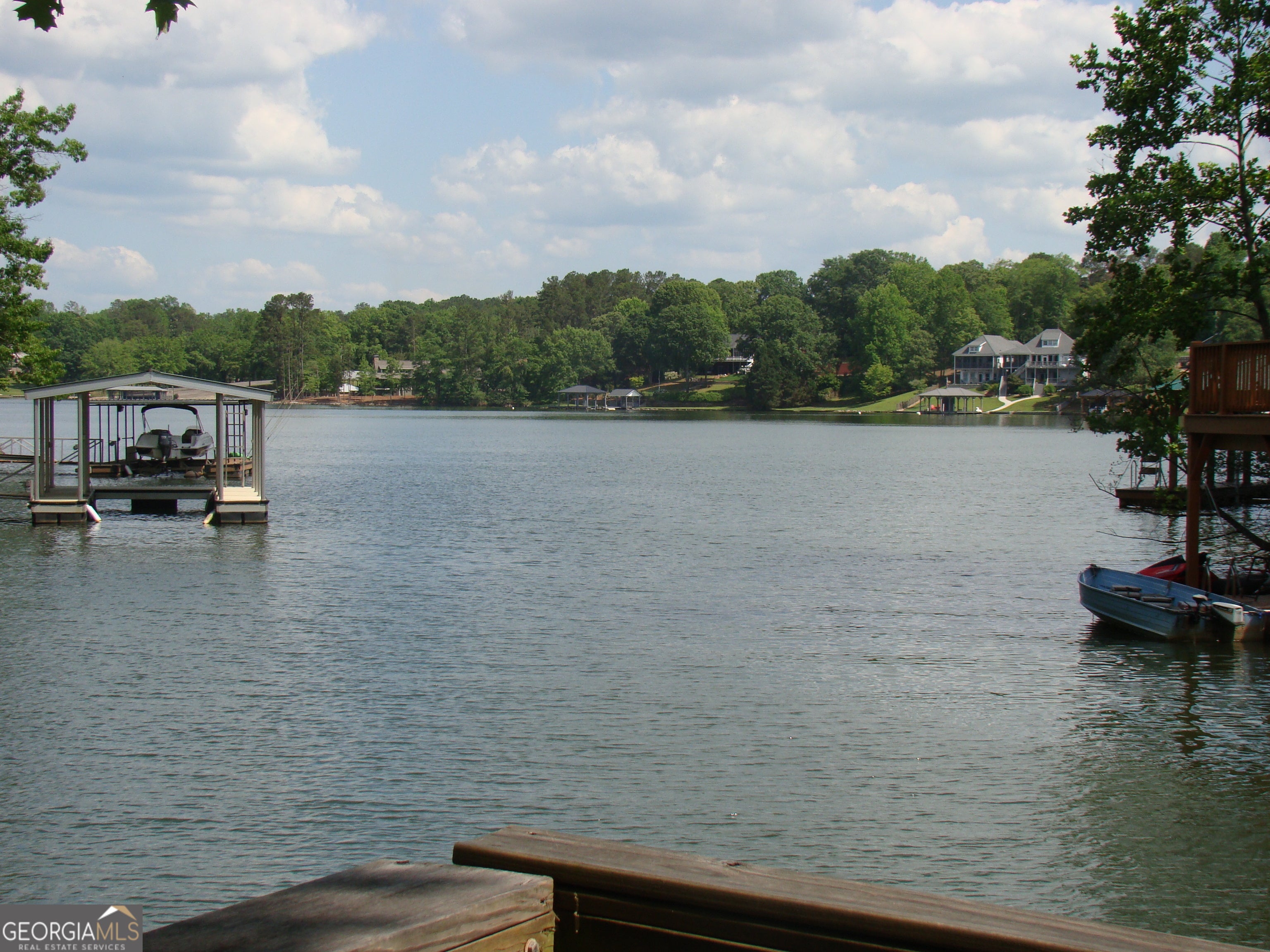 38 Morrisons Point DR