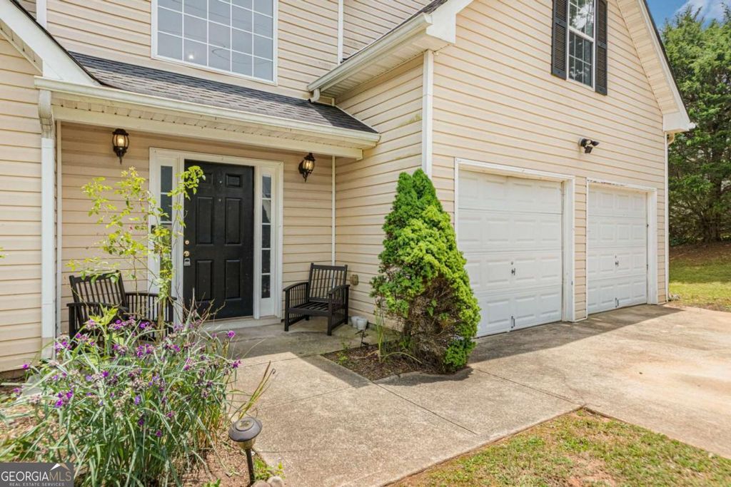 Photo of 4001 English Valley Drive, Ellenwood, GA 30294 (MLS # 10700785)