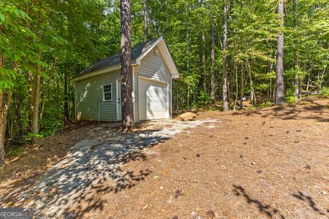 A home in Newnan