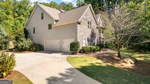 A home in Newnan