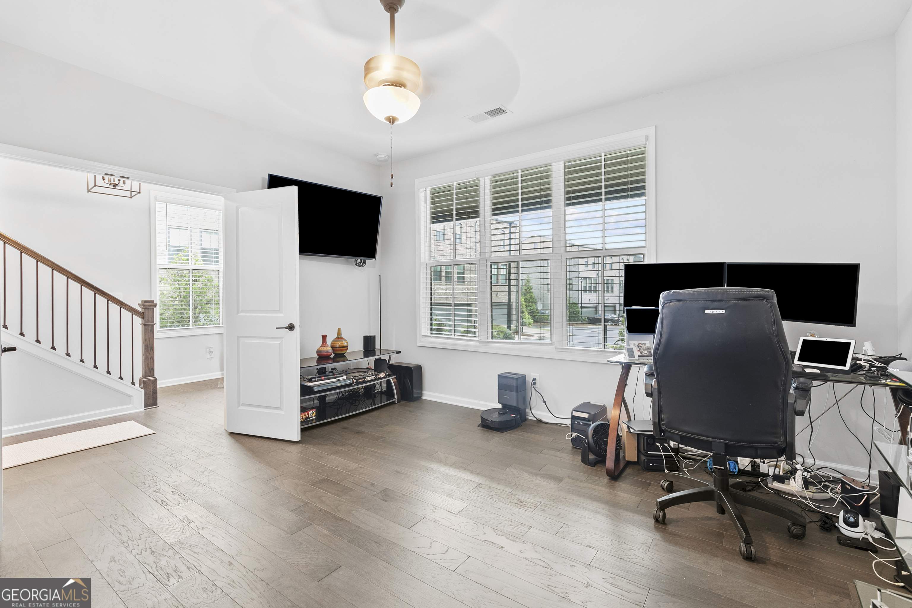 Helcyon - Residential