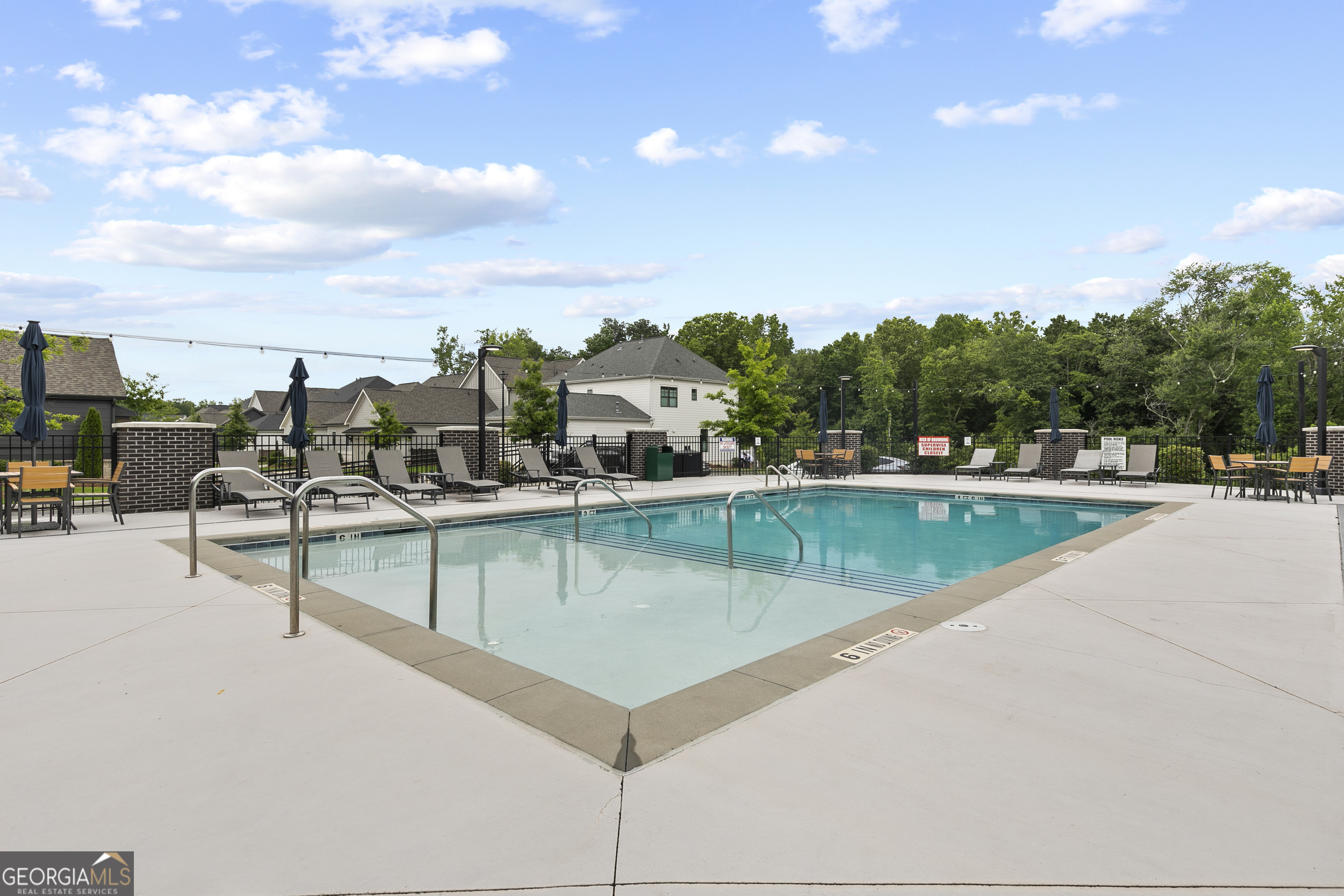 Helcyon - Residential