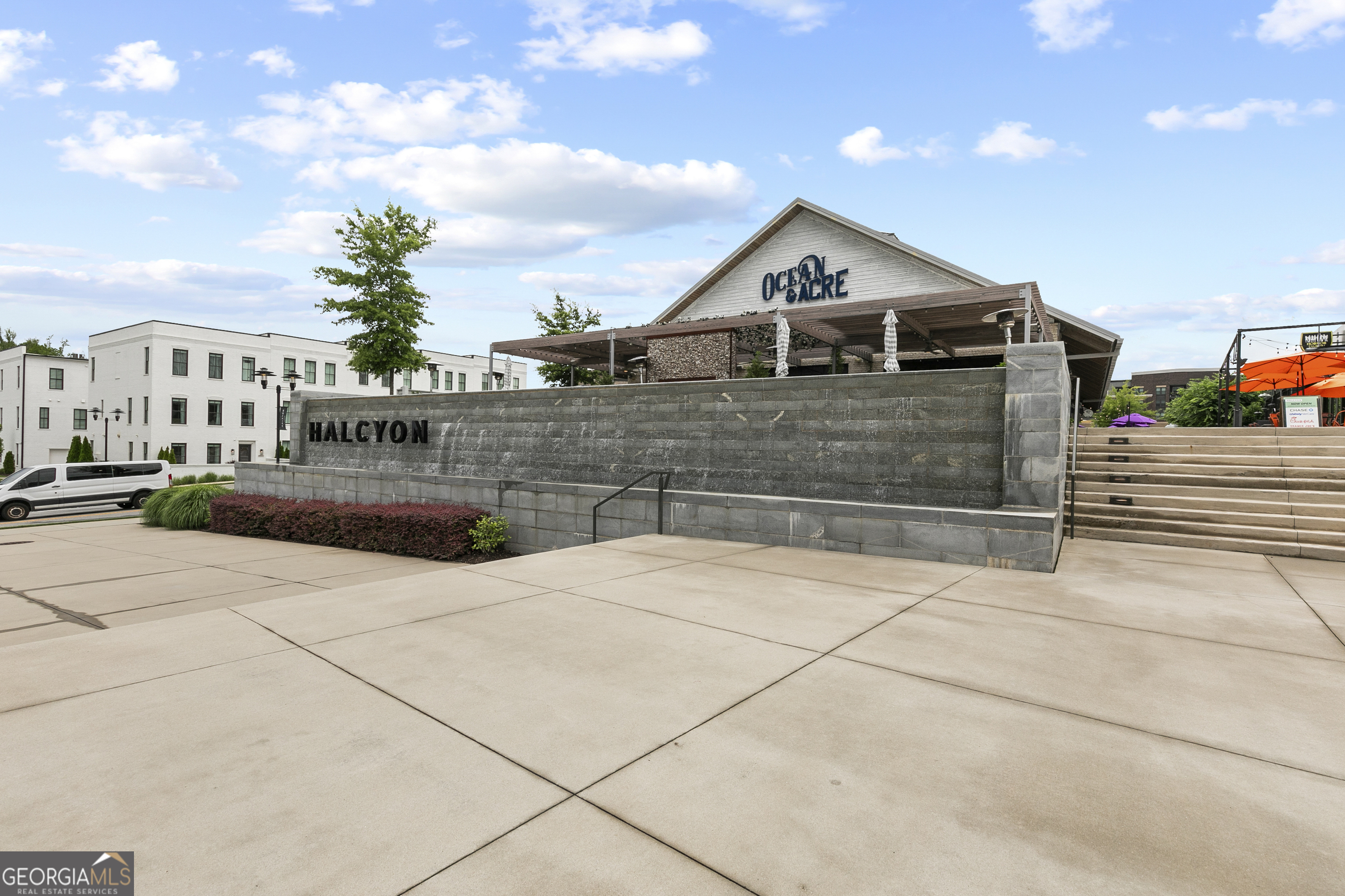 Helcyon - Residential