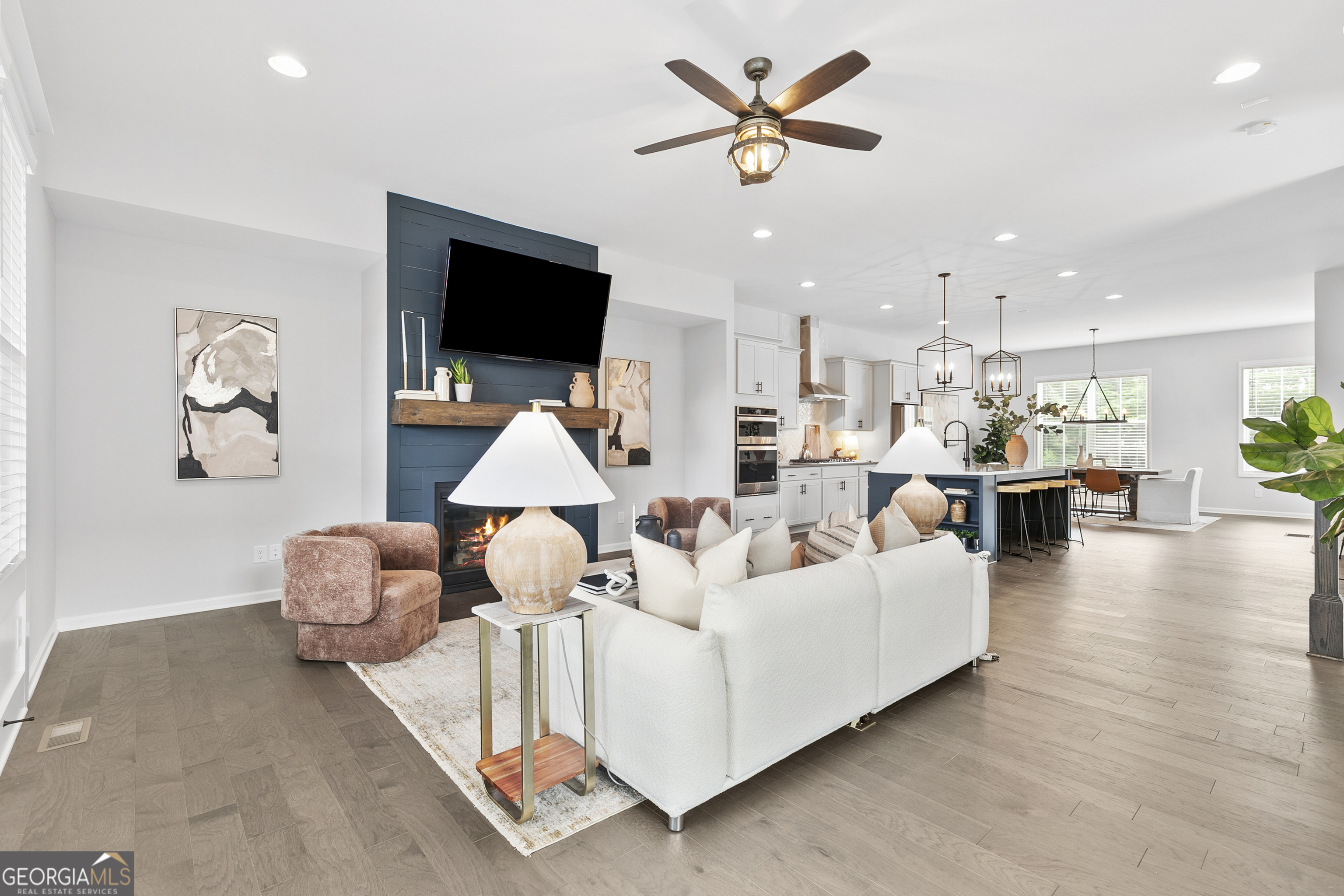 Helcyon - Residential