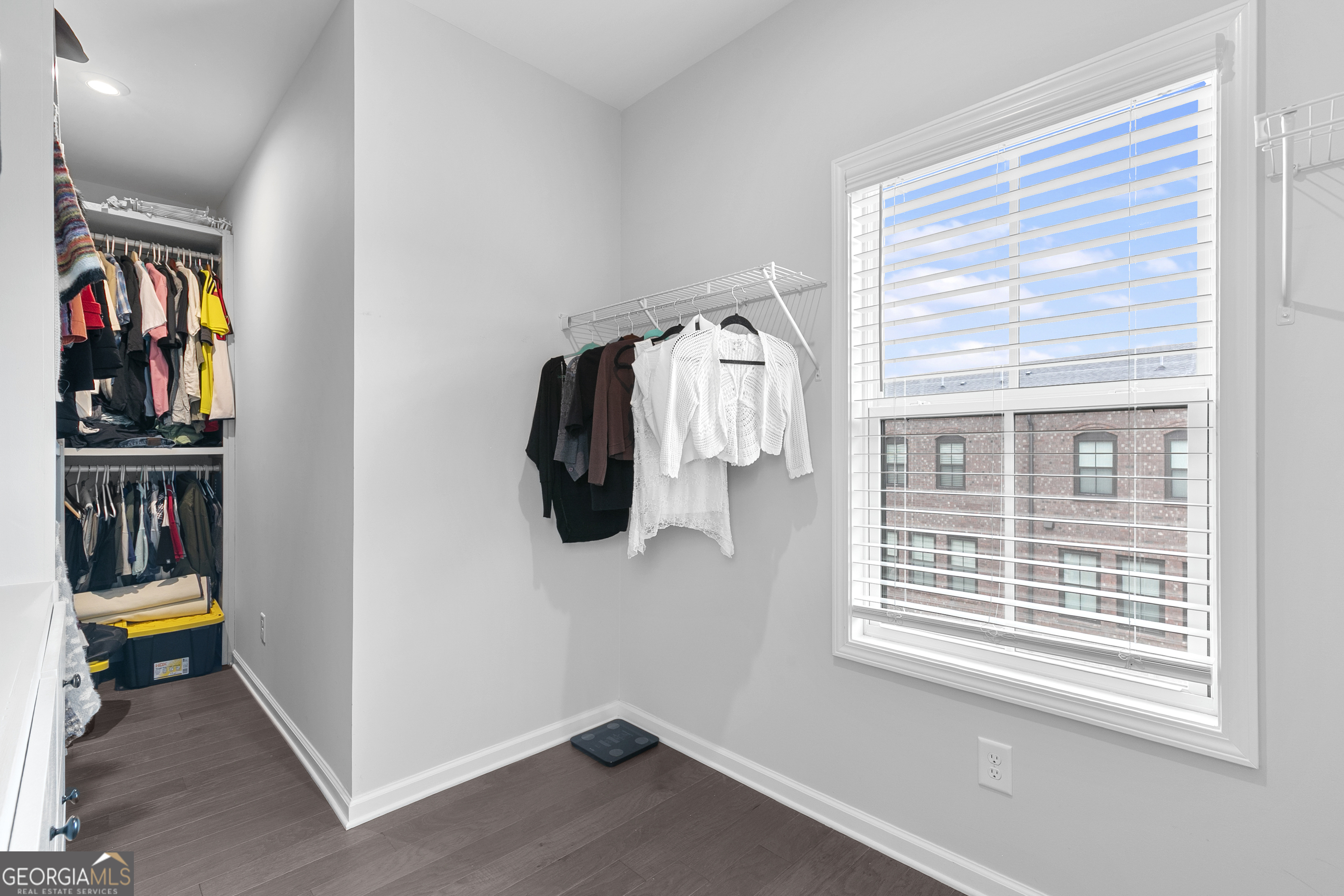 Helcyon - Residential