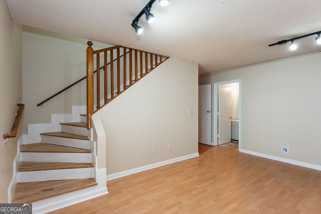 Photo of 664 Bellemeade Avenue NW #B-1, Atlanta, GA 30318 (MLS # 10794726)