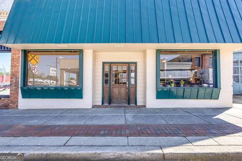 24 Hartwell ST Royston GA 30662